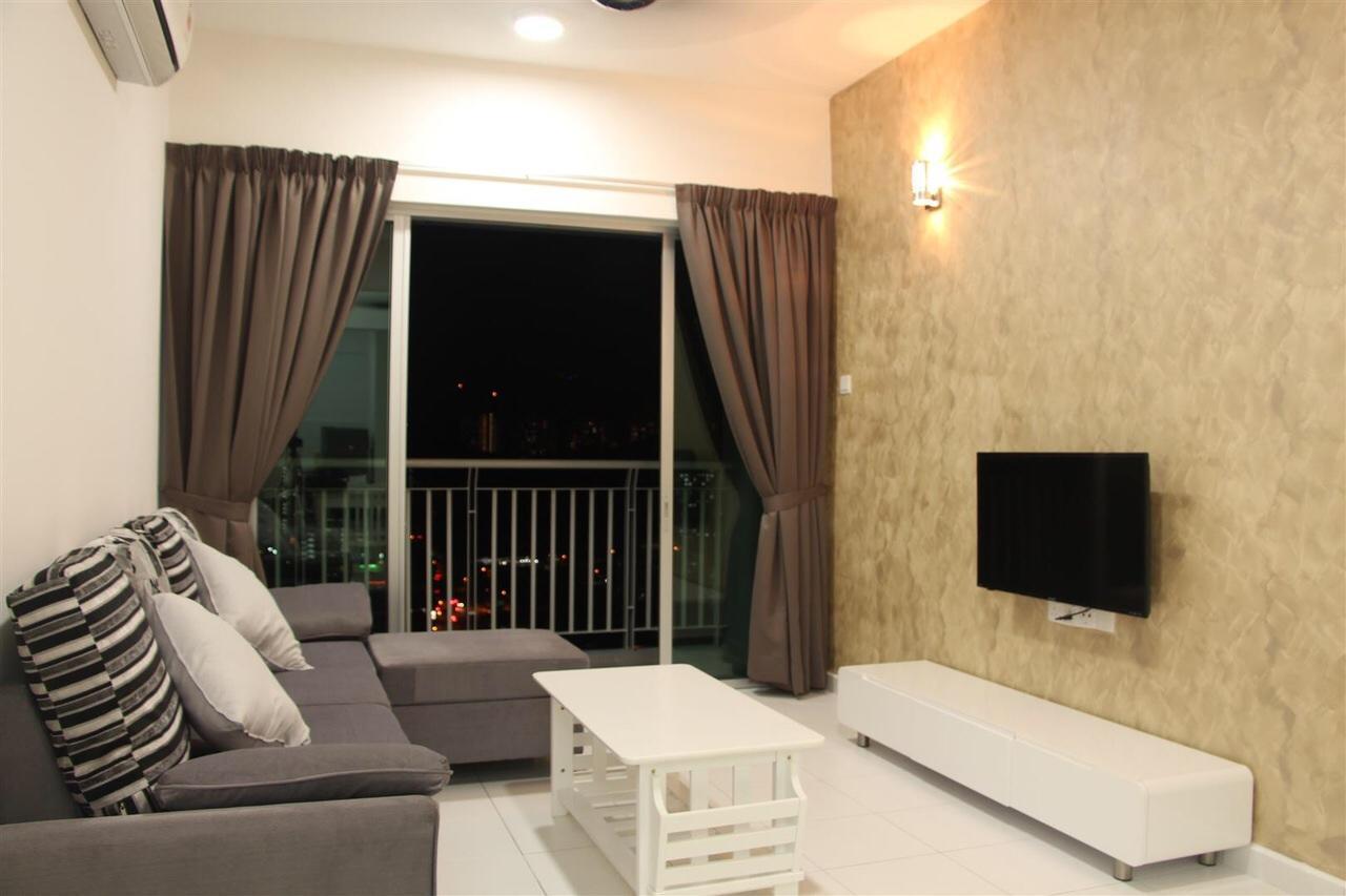 3 Bedroom Condo @ Near Spice Arena Bayan Lepas Exteriör bild